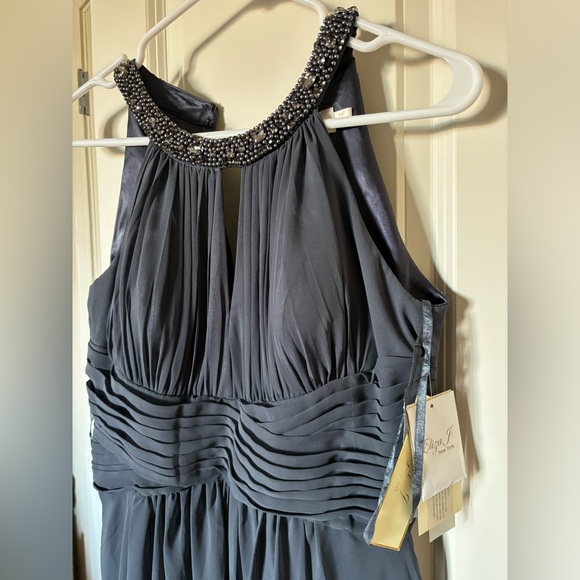 Eliza J Gray Long Maxi Halter dress with beaded neckline size 6P - Picture 3 of 6